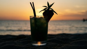 Silhouette Sip