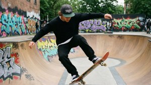 Skater Peely