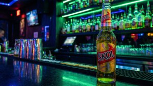 Skol Neon Nights