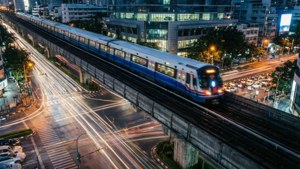 Skytrain Light Trails