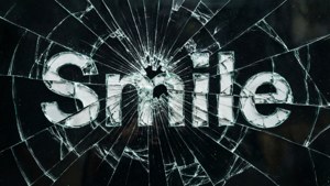 Smile Crack Typography