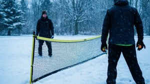 Snow Spikeball Game