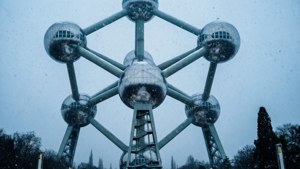 Snowy Atomium