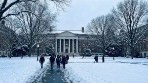 Snowy Quad at WashU
