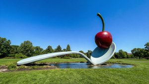 Spoonbridge and Cherry