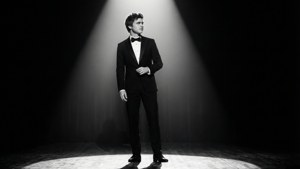 Spotlight Elegance