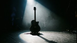 Spotlight Guitar Stage