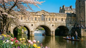 Spring on Pulteney Bridge