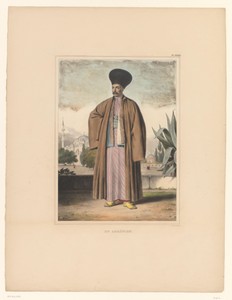 Staande Armeense man