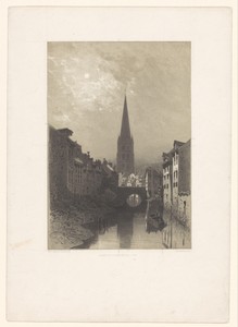 Stad met rivier en kerktoren in het maanlicht