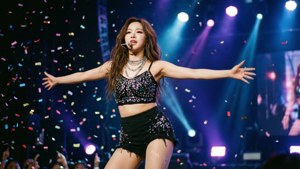 Stage Dazzler Nancy