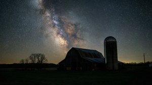 Starry Night Barn