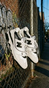 Street Hangers