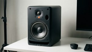 Studio Monitor JBL