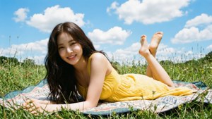 Sunny Meadow Jisoo