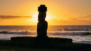 Sunset Beach Moai