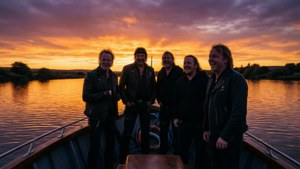 Sunset Boat Crew