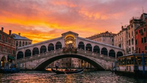 Sunset Glow on Rialto