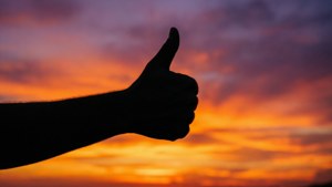Sunset Thumbs Up