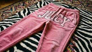 Sweatpants on Zebra