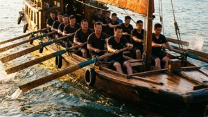 Synchronized Rowing