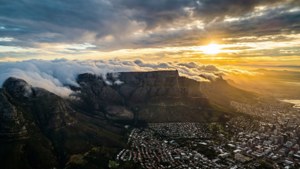 Table Mountain Golden Dawn