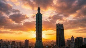 Taipei 101 Golden Sunset