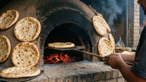 Tandyr Bread Baking
