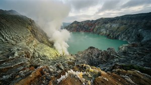 Tangkuban Perahu Crater