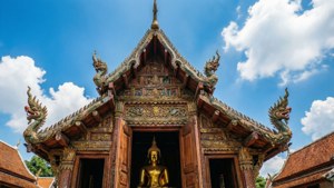 Thai Temple Splendor