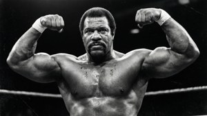The Soulman Flexes