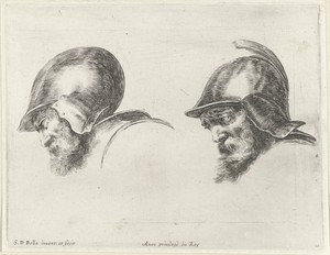 Twee hoofden van soldaten met baard en helm, naar links gewend