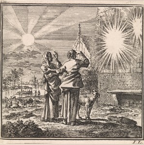 Twee vrouwen beschermen hun ogen tegen de reflectie van de zon op een venster