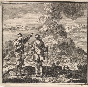 Twee wandelaars kijken naar de rokende Etna