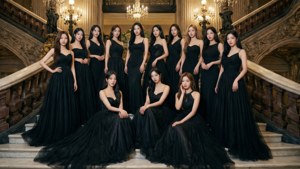 TWICE Black Tie Affair