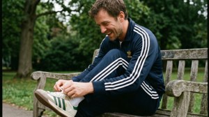 Tying Shoelaces Bench