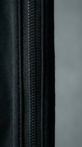 Vertical Closed Zipper