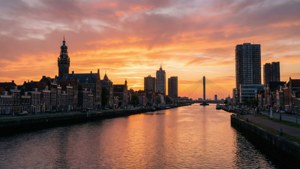 Vlaardingen Sunset Skyline