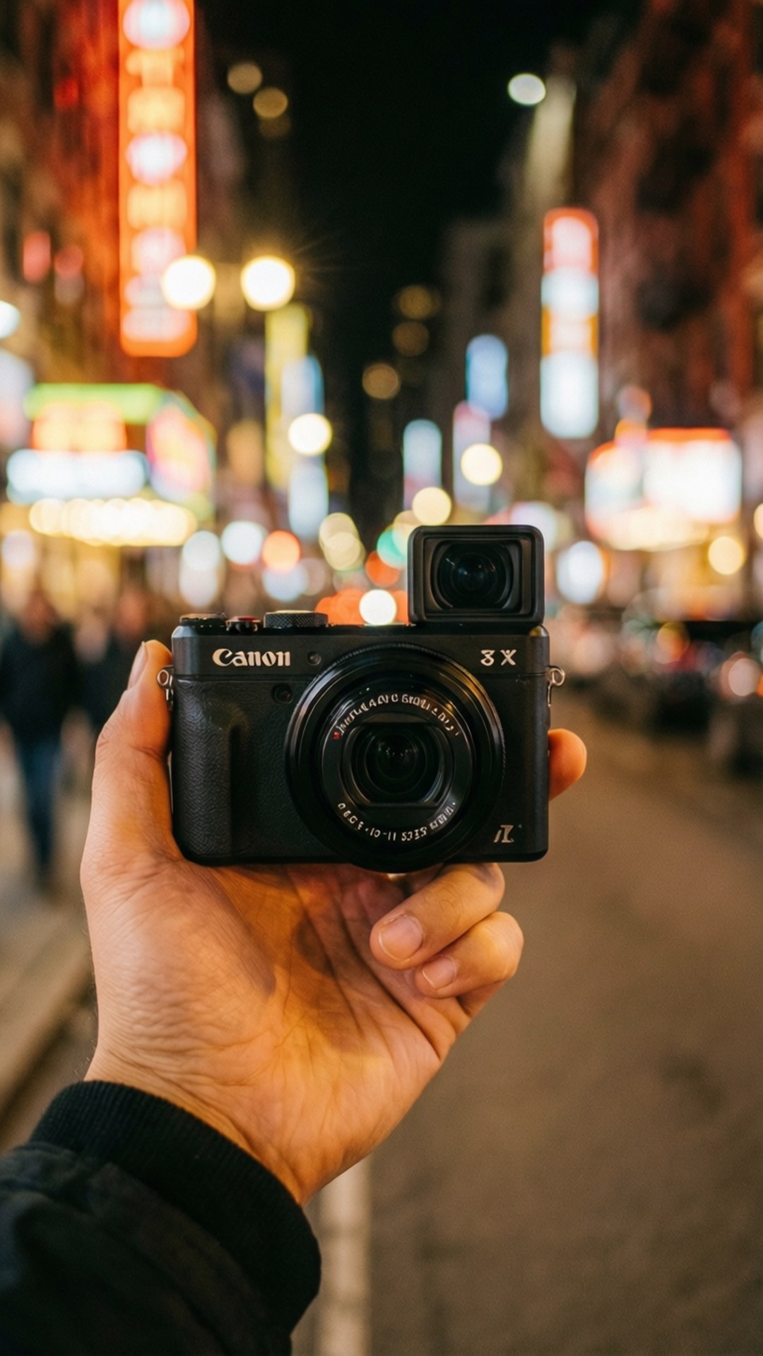 Vlogger Urban Night by Wallpapers.art Studio