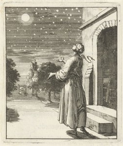 Vrouw aanschouwt de maan en sterren
