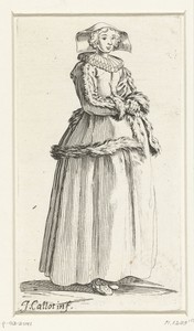 Vrouw met bontmantel, de handen voor de buik