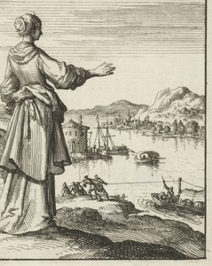 Vrouw uitkijkend over een baai waar een schip door een groep mannen wordt voortgetrokken